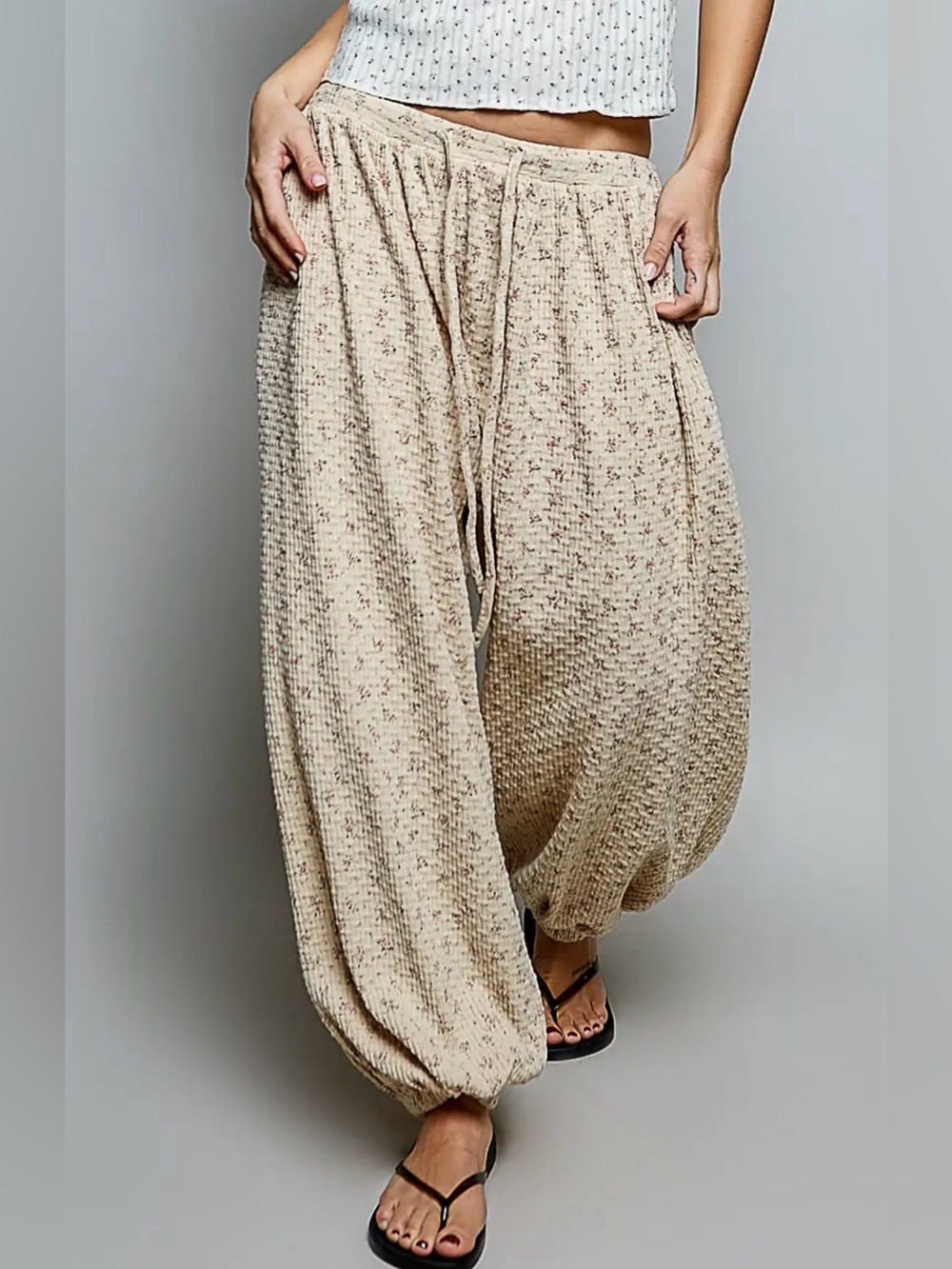 NEW POL Textured Floral Knit Balloon Wide Leg Harem Jogger Pants